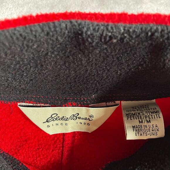 Vintage Women’s 90’s Eddie Bauer Embroidered Logo Soft Red Full Zip Sweater - Picture 4 of 4
